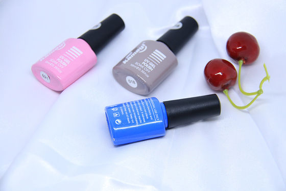 Le vernis à ongles UV professionnel de gel a placé 60 couleurs pour la beauté d'ongle